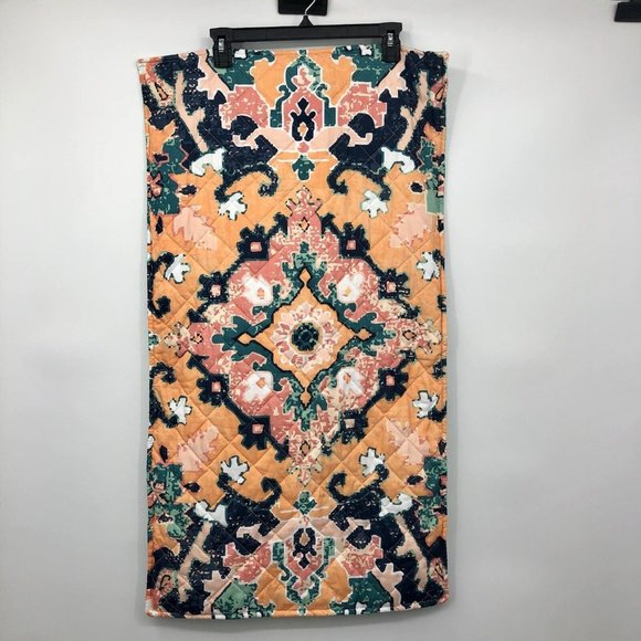 Design Source Two King Pillow Shams Floral Used Quilted Front 20” x 36” - Picture 16 of 16